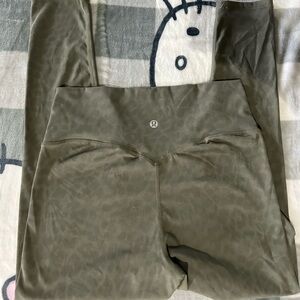 Lululemon leggings